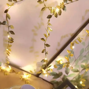 Planta Artificial Folhas de Ouro com Luz de Led para Decoração Bigstock